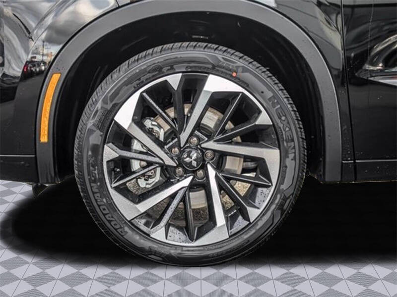 2023 Mitsubishi Outlander PHEV SEL