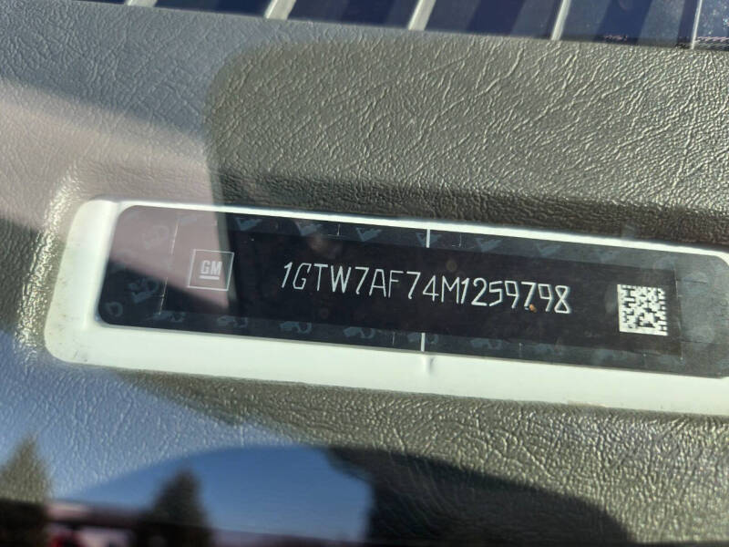 2021 GMC Savana 2500