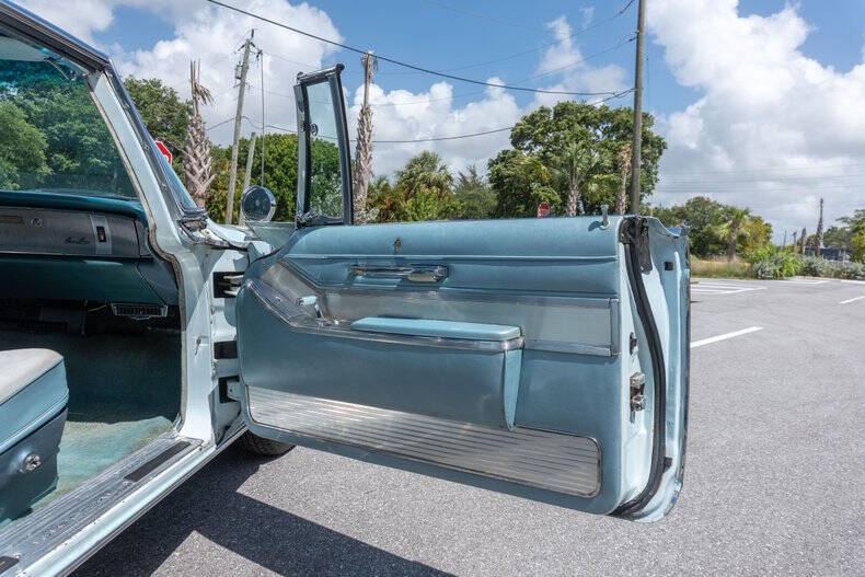 1964 Chrysler Imperial