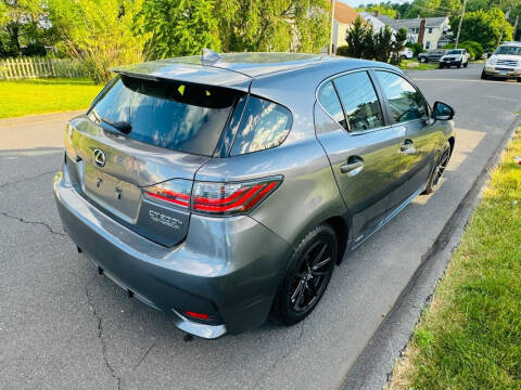 2014 Lexus CT 200h