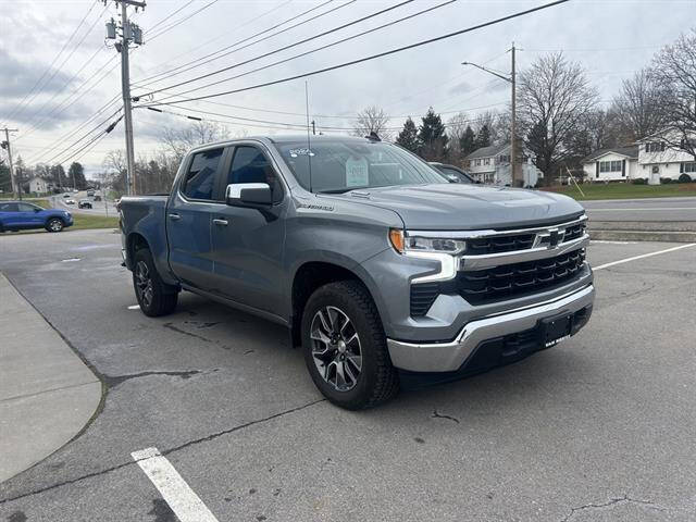 2024 Chevrolet Silverado 1500 LT