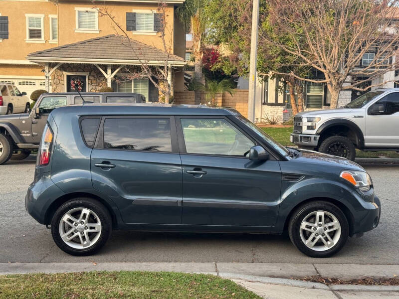 2011 Kia Soul Base photo 9