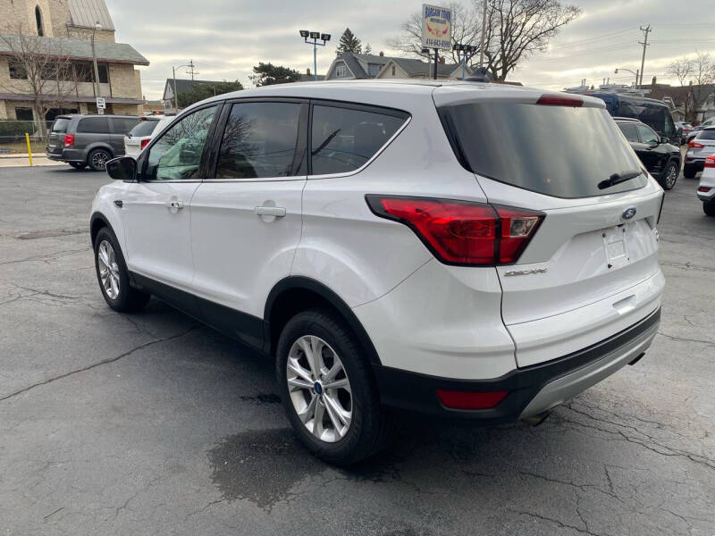 2019 Ford Escape SE