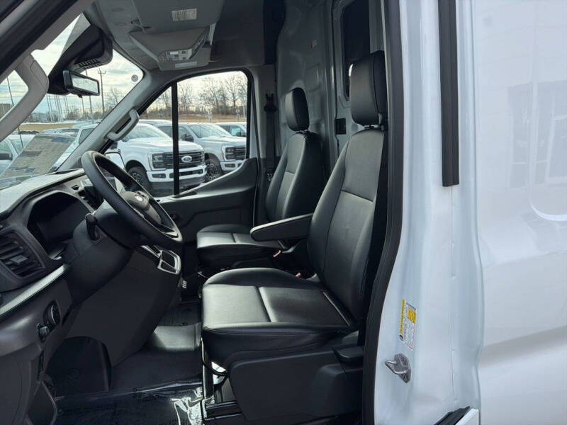 2026 Ford Transit 250