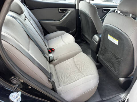 2016 Hyundai Elantra
