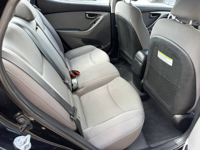 2016 Hyundai Elantra