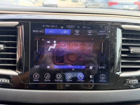 2017 Chrysler Pacifica Touring