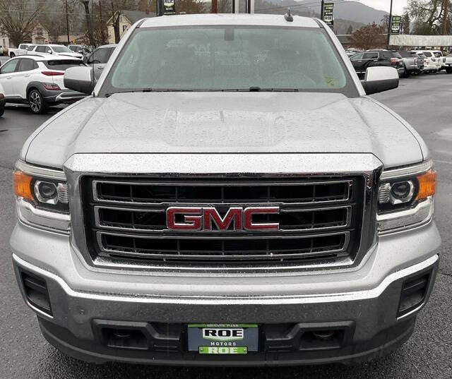 Used 2015 GMC Sierra 1500 SLE with VIN 1GTV2UEC8FZ213728 for sale in Grants Pass, OR