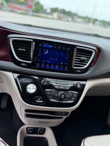 2017 Chrysler Pacifica Limited