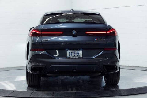 2022 BMW X6 M50i