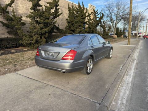 2013 Mercedes-Benz S-Class S 550 4MATIC