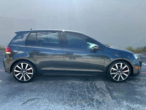 2014 Volkswagen GTI Wolfsburg Edition PZEV
