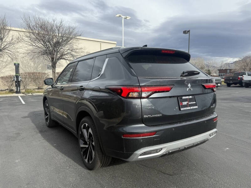 2025 Mitsubishi Outlander PHEV