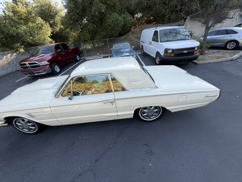 1965 Ford Thunderbird