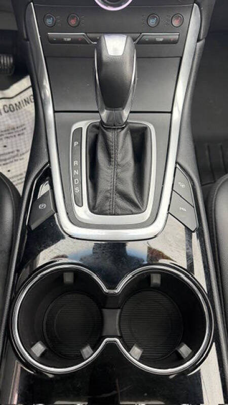 2016 Ford Edge Titanium