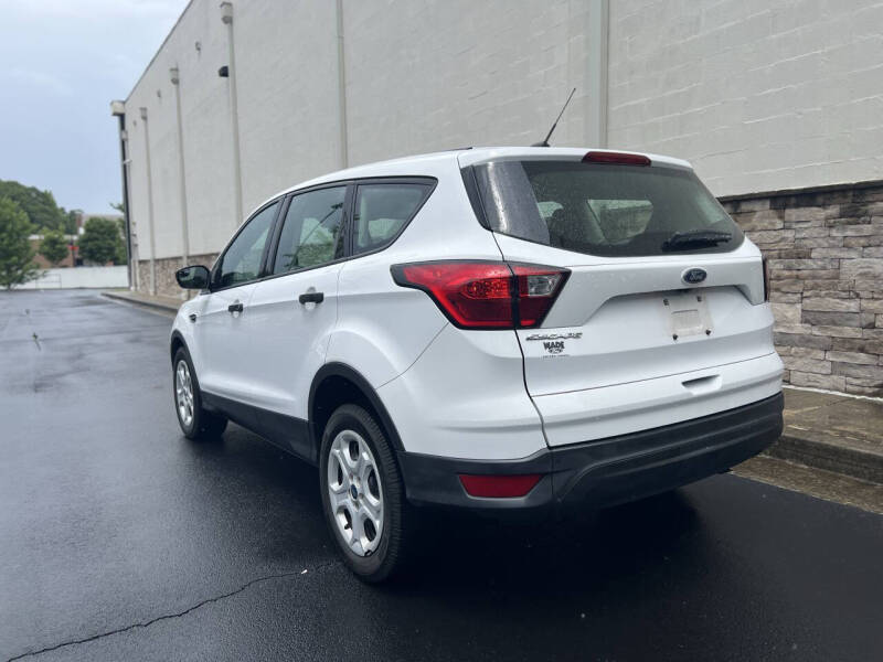 2019 Ford Escape S