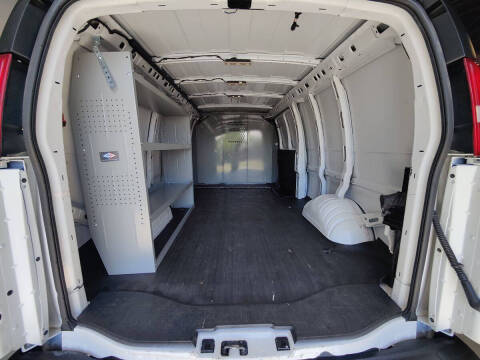 2023 Chevrolet Express 2500
