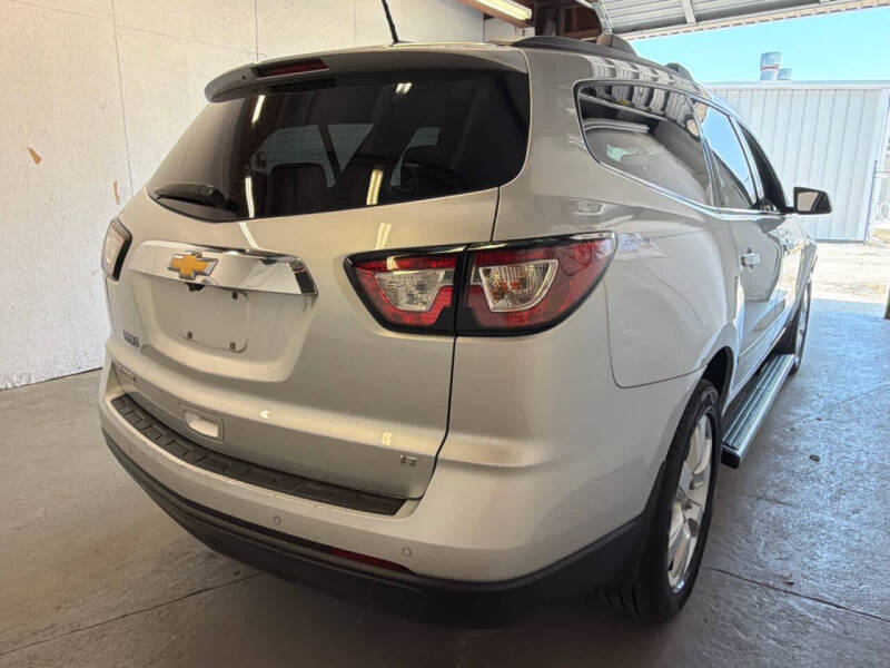 2017 Chevrolet Traverse LT