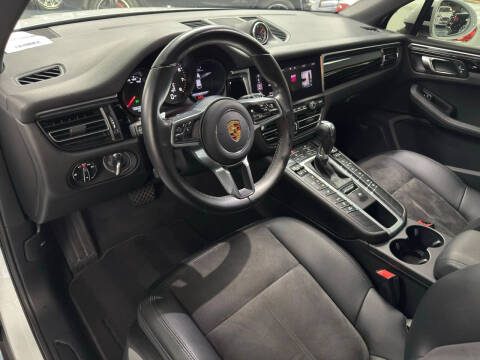 2021 Porsche Macan
