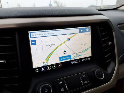 2023 GMC Acadia Denali