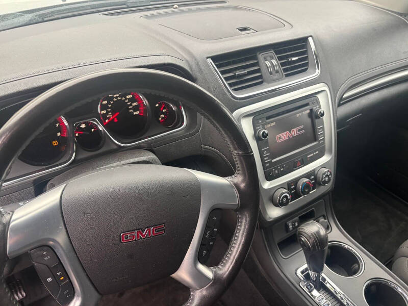 2015 GMC Acadia SLE-1