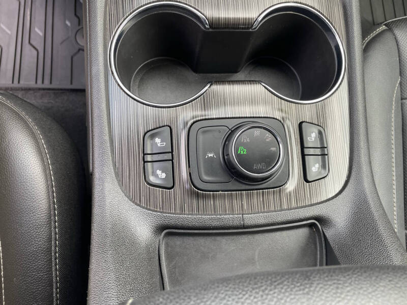 2020 GMC Acadia SLT