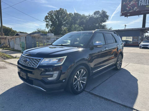 2017 Ford Explorer Platinum