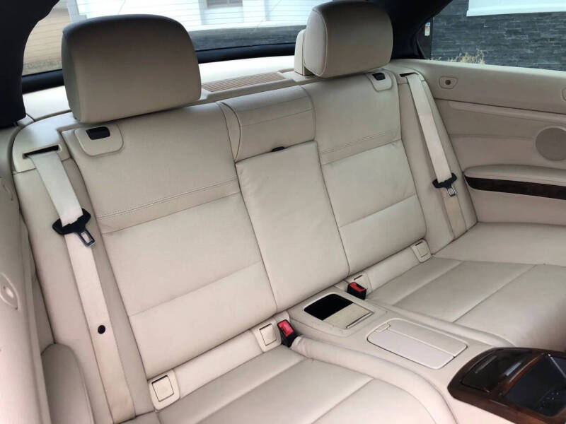 2011 BMW 3 Series 328i