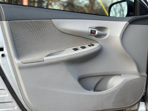 2009 Toyota Corolla LE