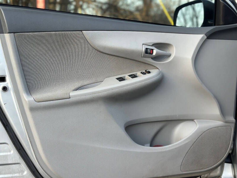 2009 Toyota Corolla LE