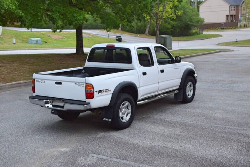 2003 Toyota Tacoma Base photo 11