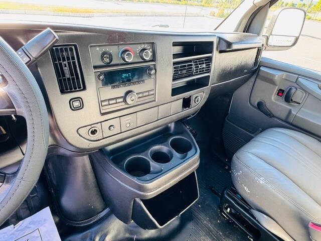 2011 GMC Savana 2500