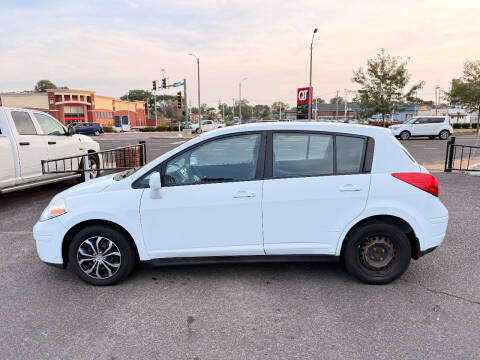 2010 Nissan Versa 1.8 S