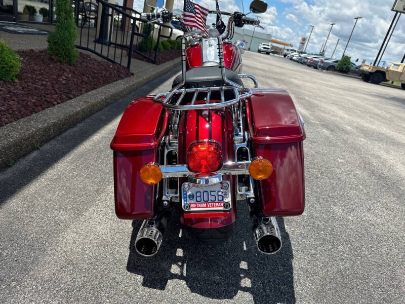 2016 Harley-Davidson FLHRC