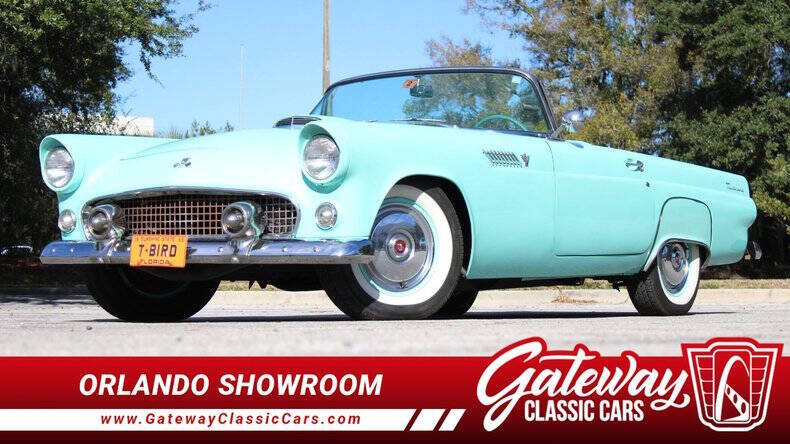 1955 Ford Thunderbird
