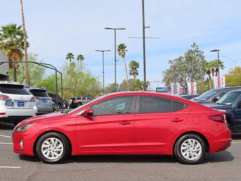 2019 Hyundai Elantra SE