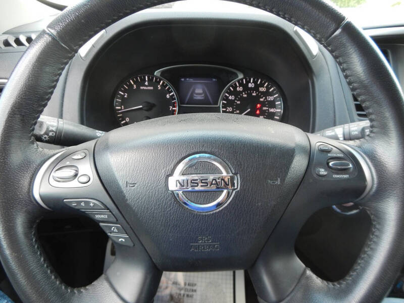 2013 Nissan Pathfinder S