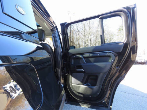 2020 Land Rover Defender 110 S