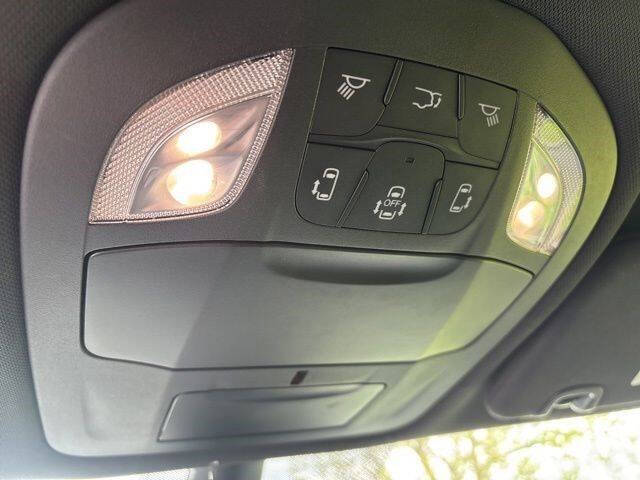2023 Chrysler Pacifica Touring