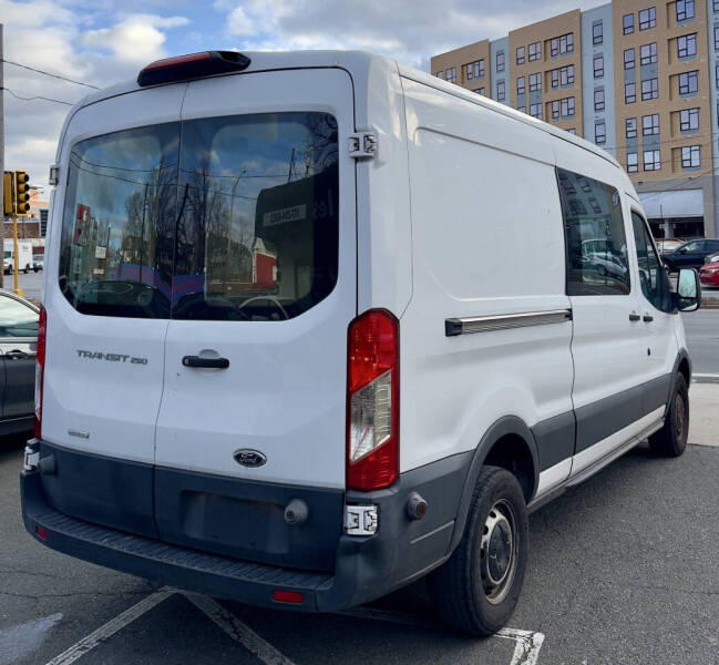 2018 Ford Transit 250