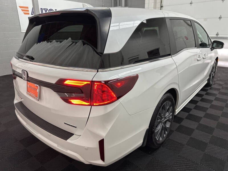 2025 Honda Odyssey Touring