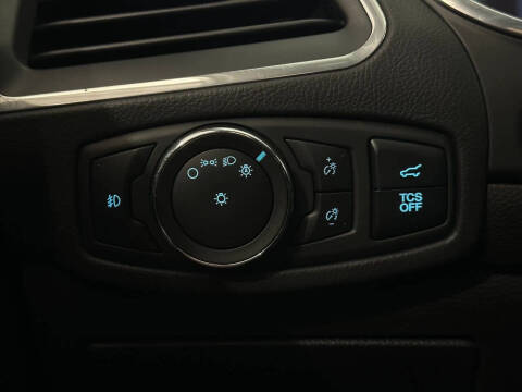2021 Ford Edge Titanium