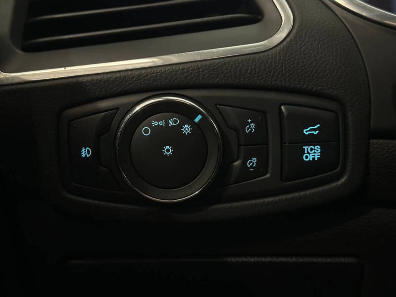 2021 Ford Edge Titanium