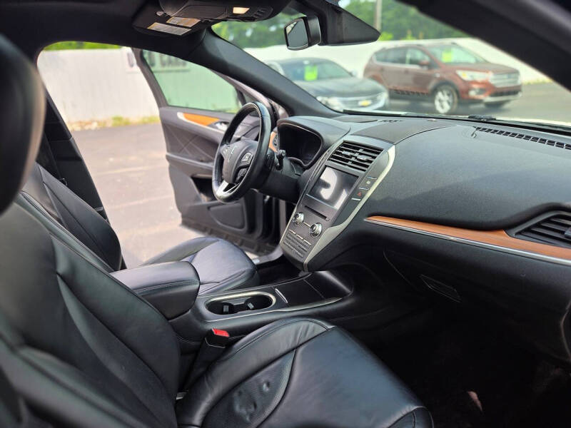 2017 Lincoln MKC Select