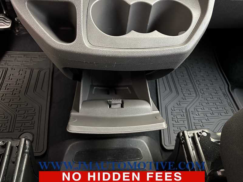 2023 Ford Transit 350 XLT