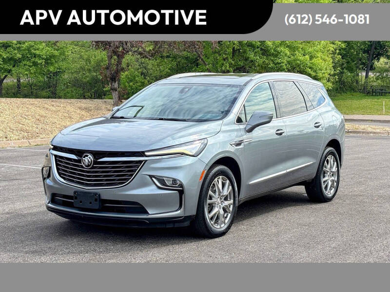 2023 Buick Enclave Essence