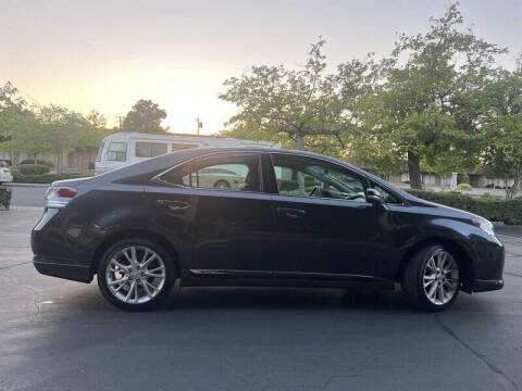 2011 Lexus HS 250h Premium