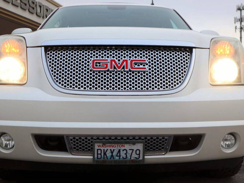 2011 GMC Yukon Denali