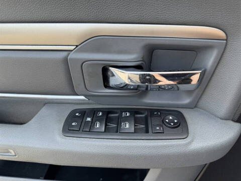 2014 RAM 1500 SLT