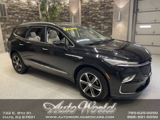 2022 Buick Enclave Essence